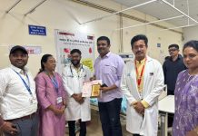 लॉयड्सतर्फे मेगा रक्तदान शिबिराचे आयोजन ; श्री प्रभाकरन यांच्या मानवतेच्या आवाहनाने शेकडो जण प्रेरित