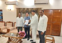 अरविंदभाऊ कात्रटवार यांनी अभियंता साखरवाडेंच्या प्रकरणाबाबत सहपालकमंत्री आशिष जयस्वाल यांची घेतली भेट